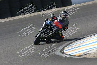 media/Oct-12-2025-CRA (Sun) [[e621380112]]/Races/Race 10/